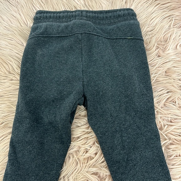 Boys Gap Sweats - Picture 4 of 4
